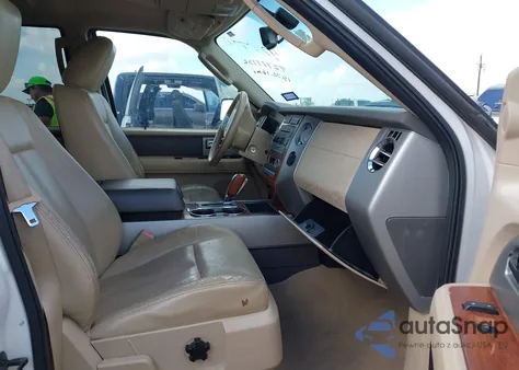2010 Ford Expedition Eddie Bauer/King Ranch z USA, uszkodzony, nr VIN 1FMJU1H52AEB03628